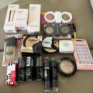 Makeup lot